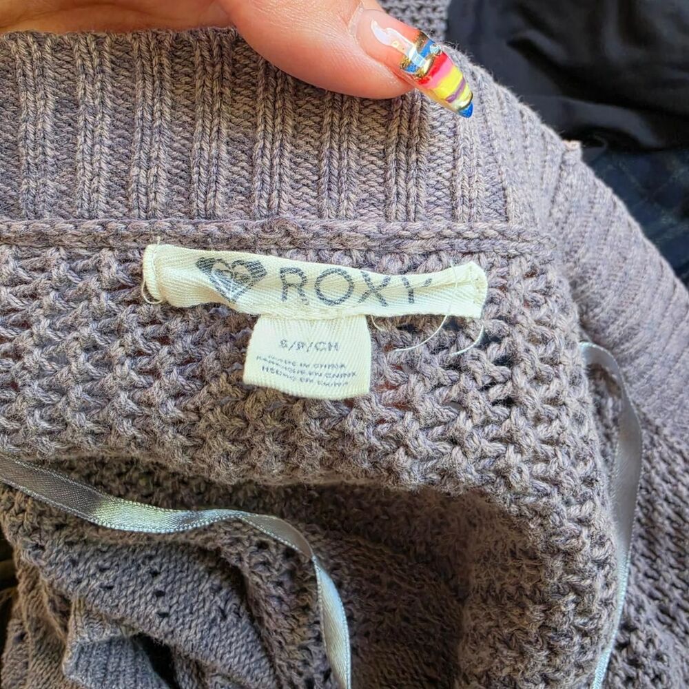 Vintage Roxy Women's Knit Purple Cardigan - Picture 3 of 8